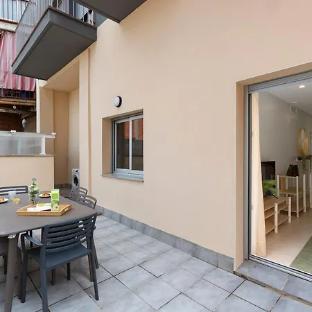 4235 - Ab Santa Coloma Iii Apartment